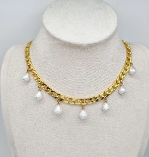 Stilfullt halsband  - Rostfritt stål. Liknande Maria Nilsdotters smycke. Kedjetjocklek-8mm. ✏️Beteckningen för rostfritt stål – 201 – en lägre klass, kan reagera snabbare med vatten, parfymer och oxidera.