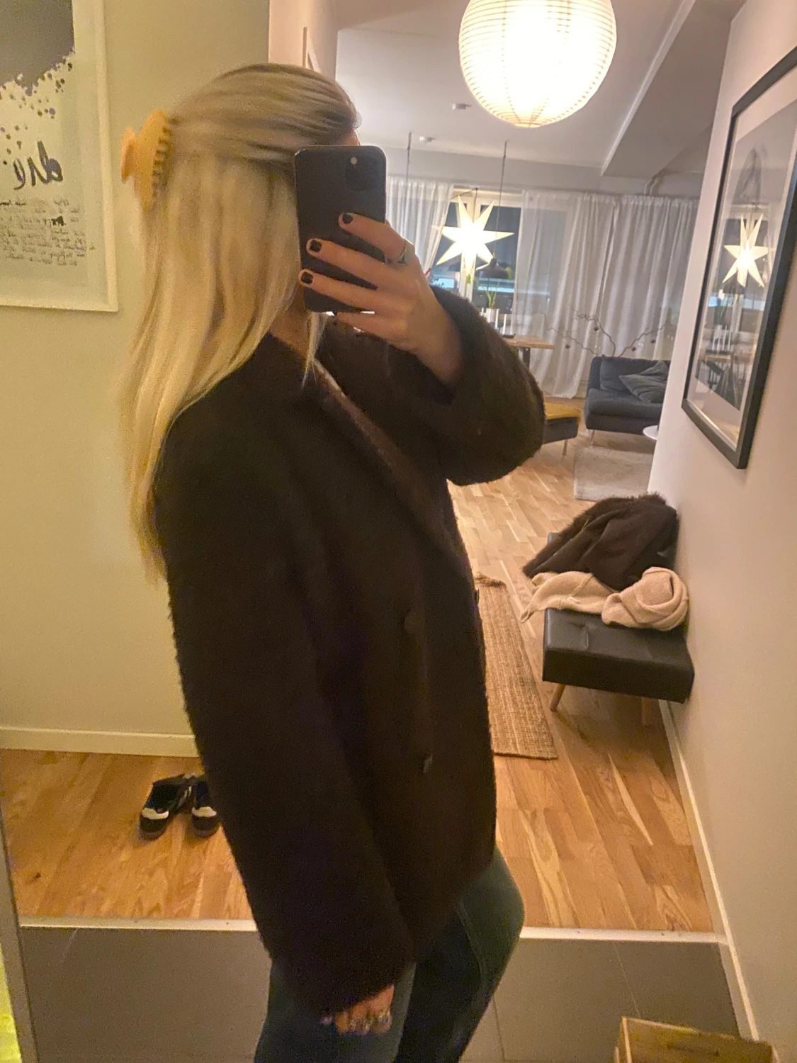 Mörkbrun teddyjacka med knappar - 3