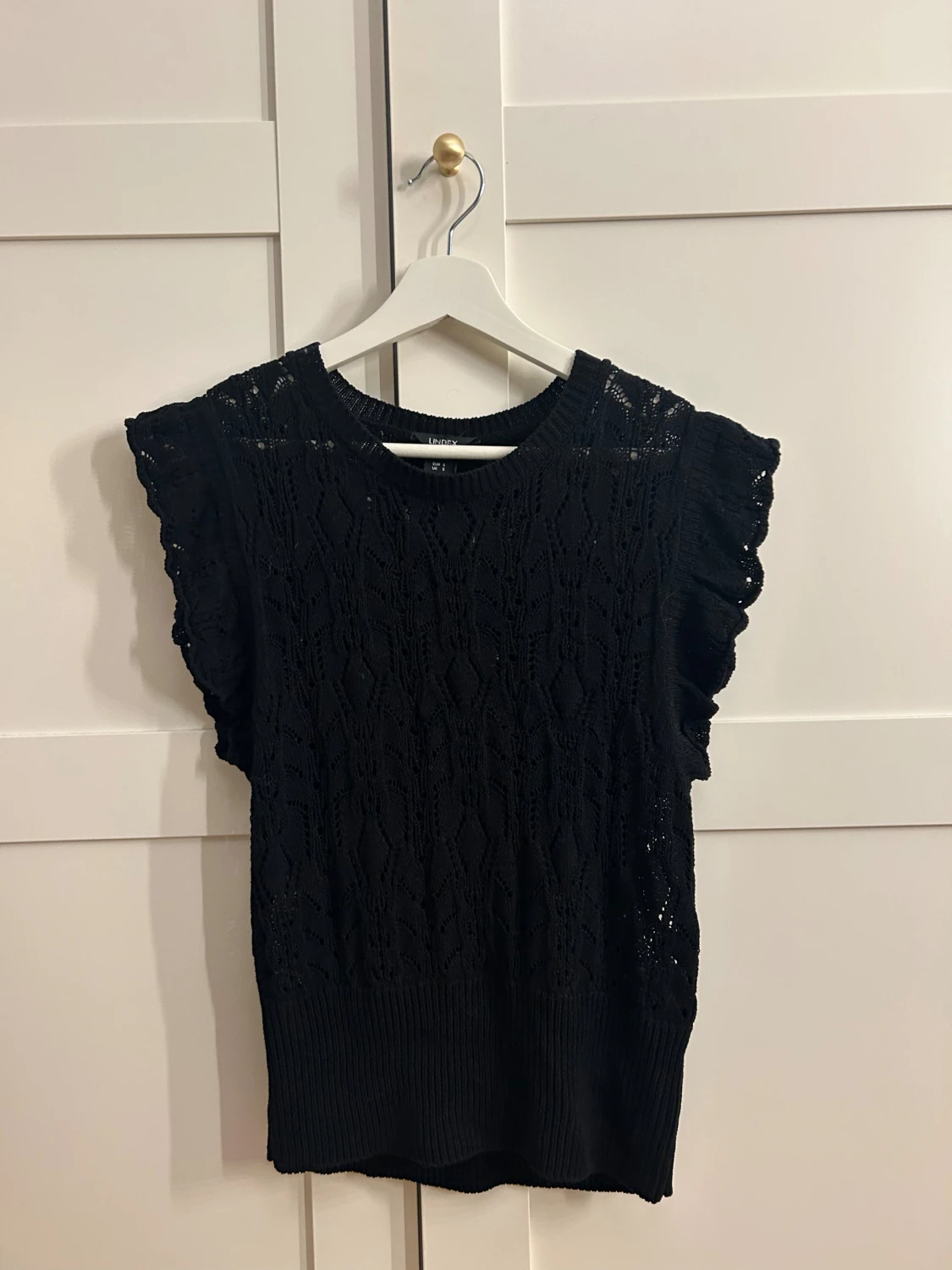 Svart stickad blus från Lindex