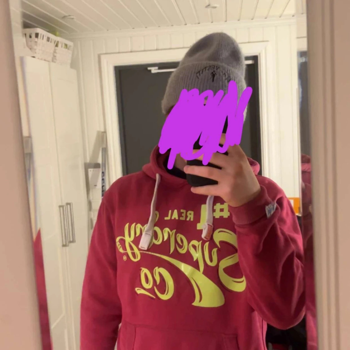 Röd Superdry hoodie med tryck