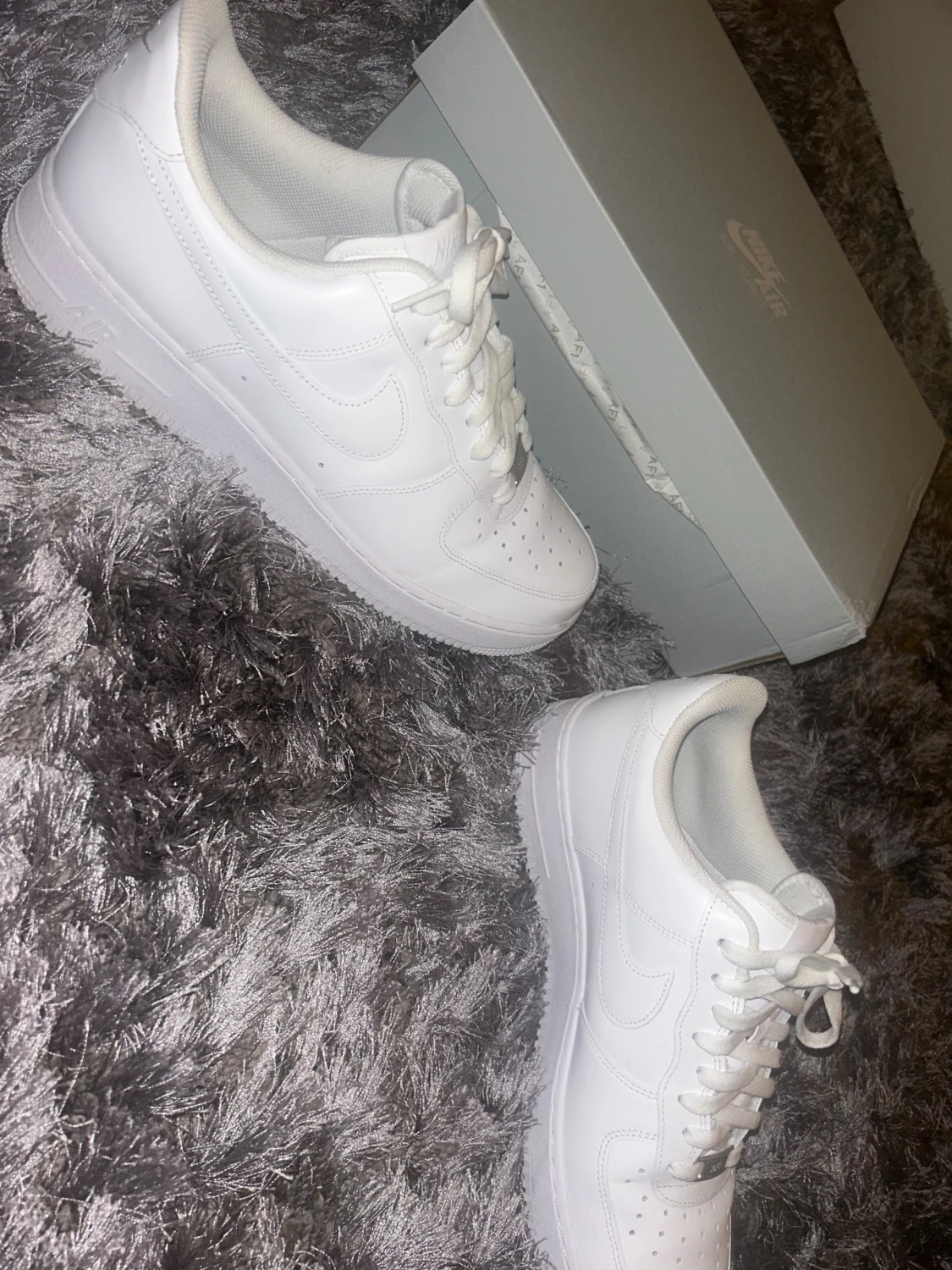 Nike Air Force 1 storlek 44,5 vit - 1