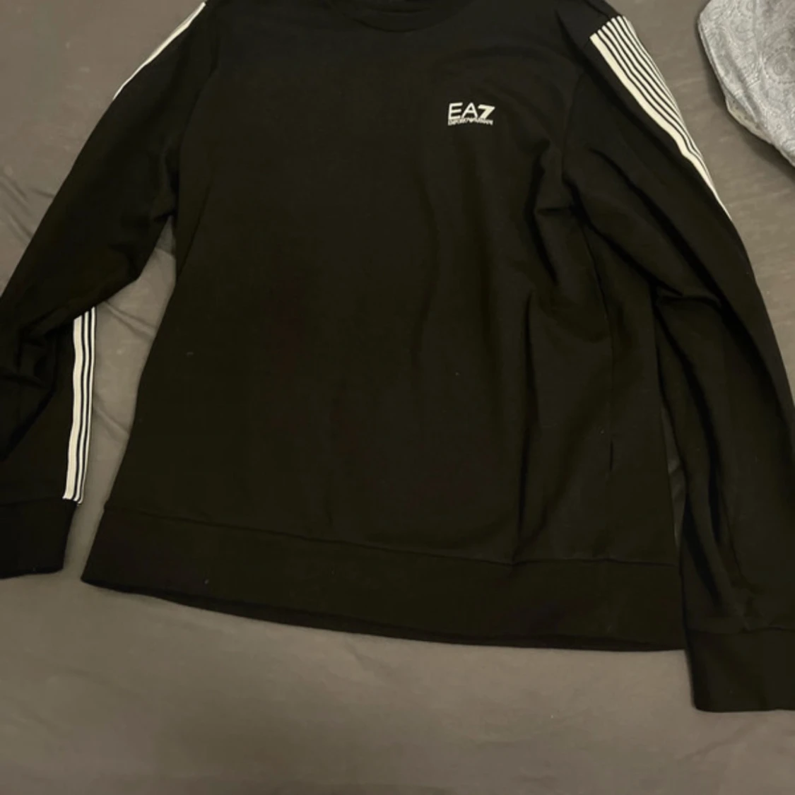Svart långärmad tröja EA7 Armani