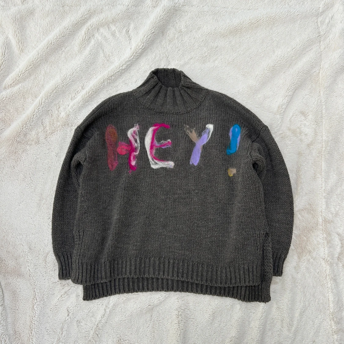 Stickad tröja med halv polokrage  - 2