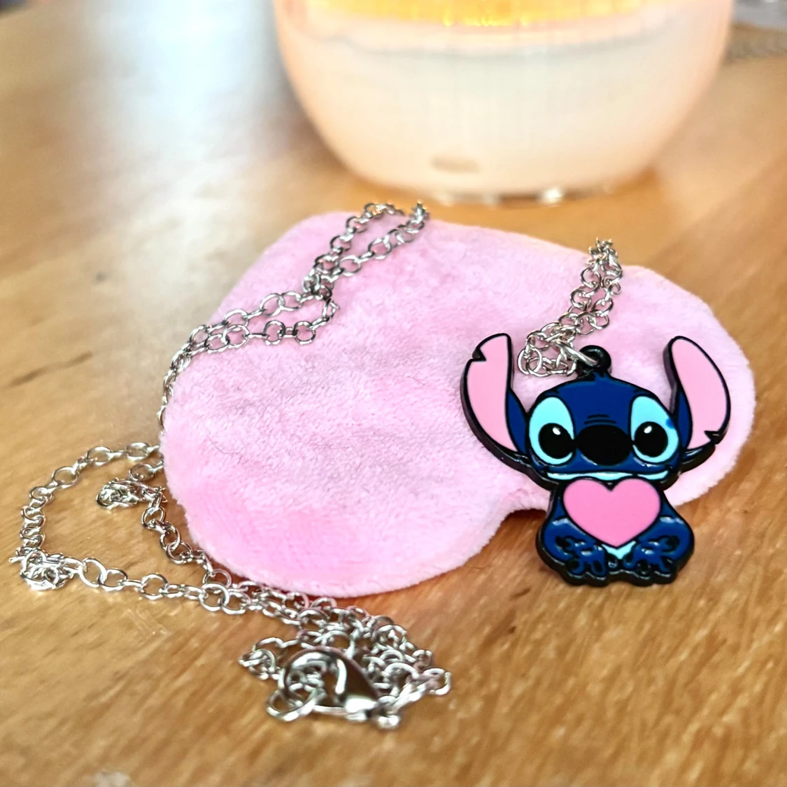 Sött halsband med Stitch-motiv! - 2