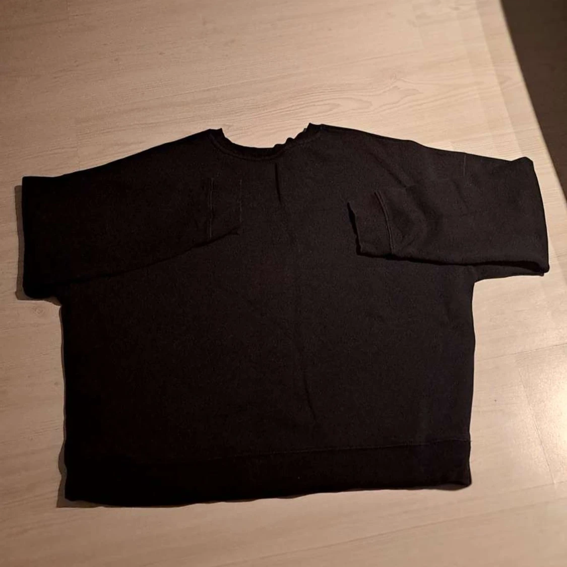 Svart sweatshirt från Lindex XL - 1
