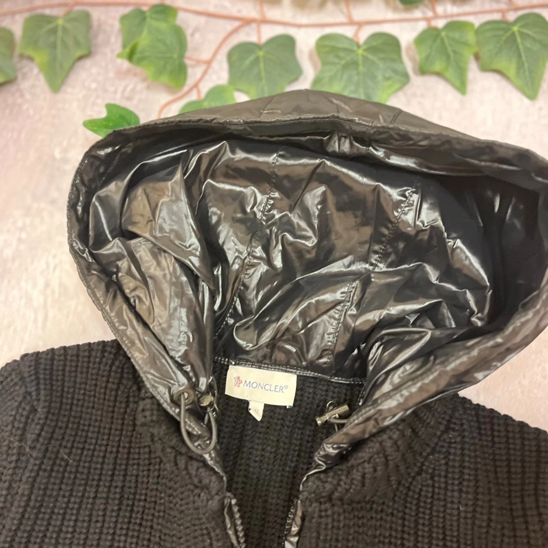 Moncler stickad kofta med quiltade detaljer & huva - 4