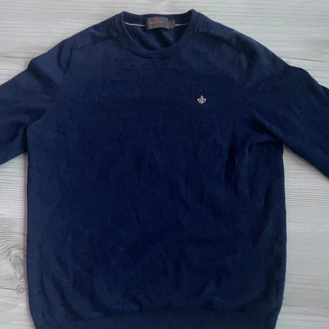 Mörkblå merinoullströja från Morris - 2