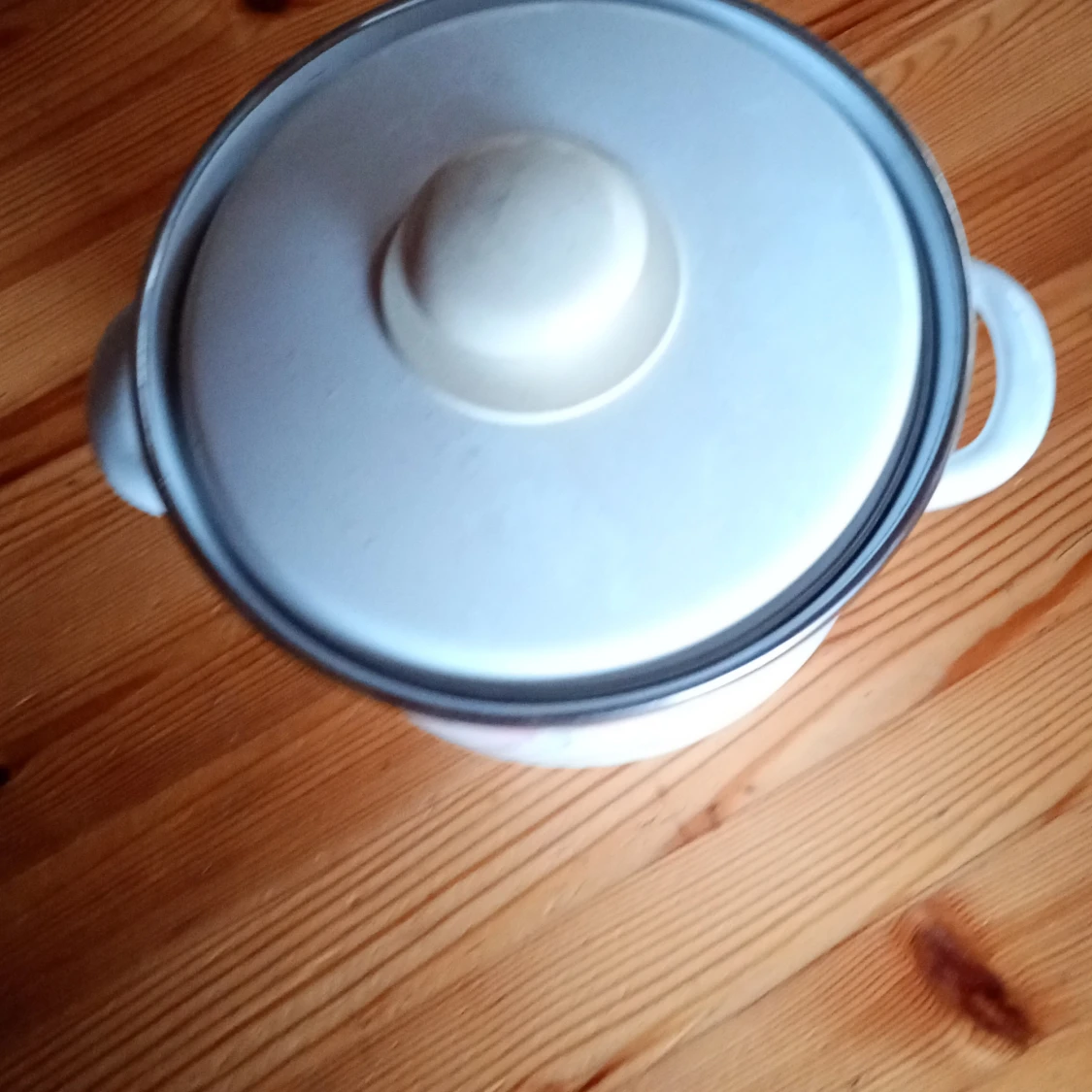 Emalj kastrull vit med lock - 3