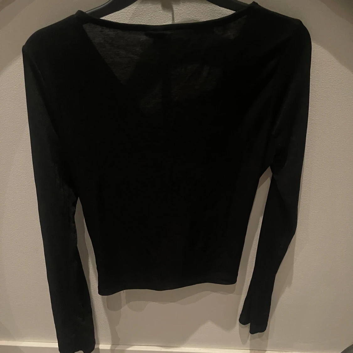 Svart långärmad topp från Nelly - 3
