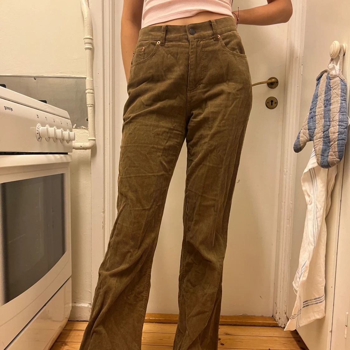 Bruna manchesterbyxor från POP - 3