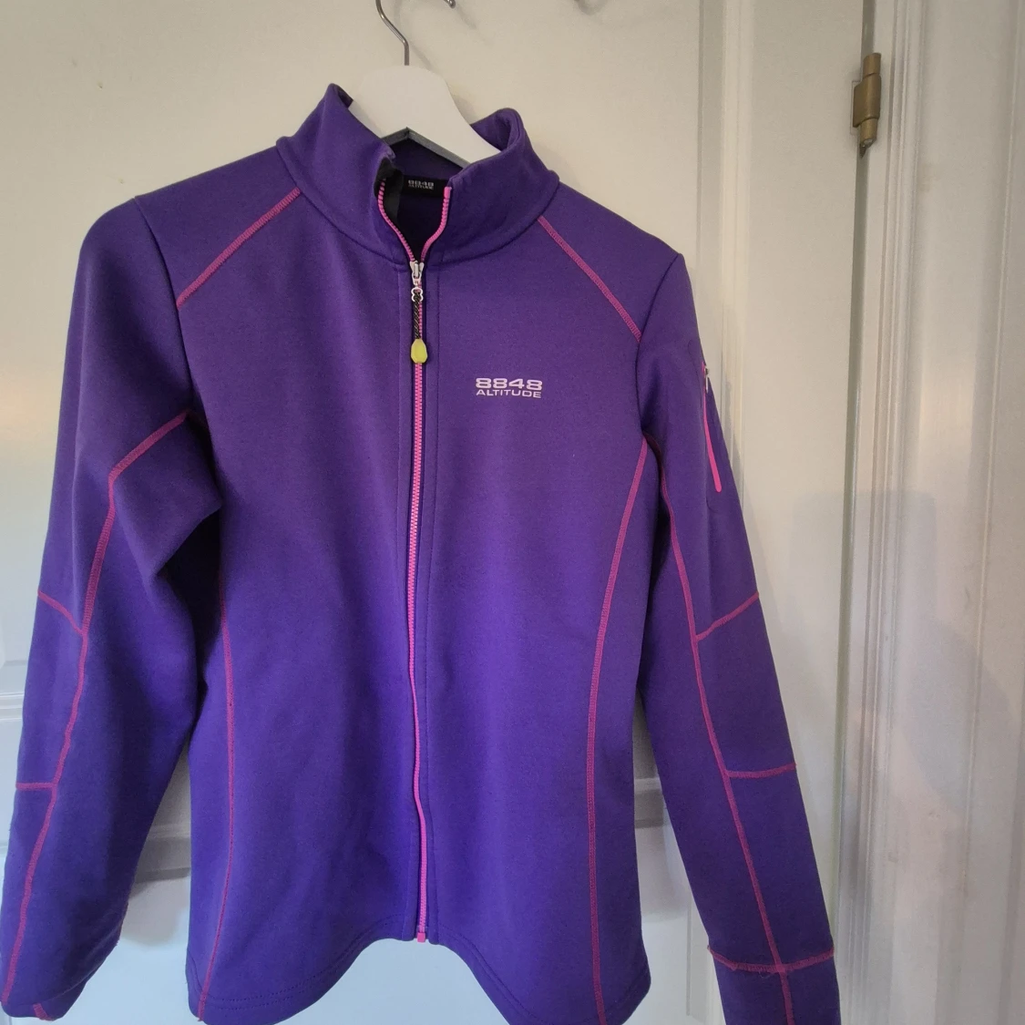 Lila fleecejacka från 8848 Altitude