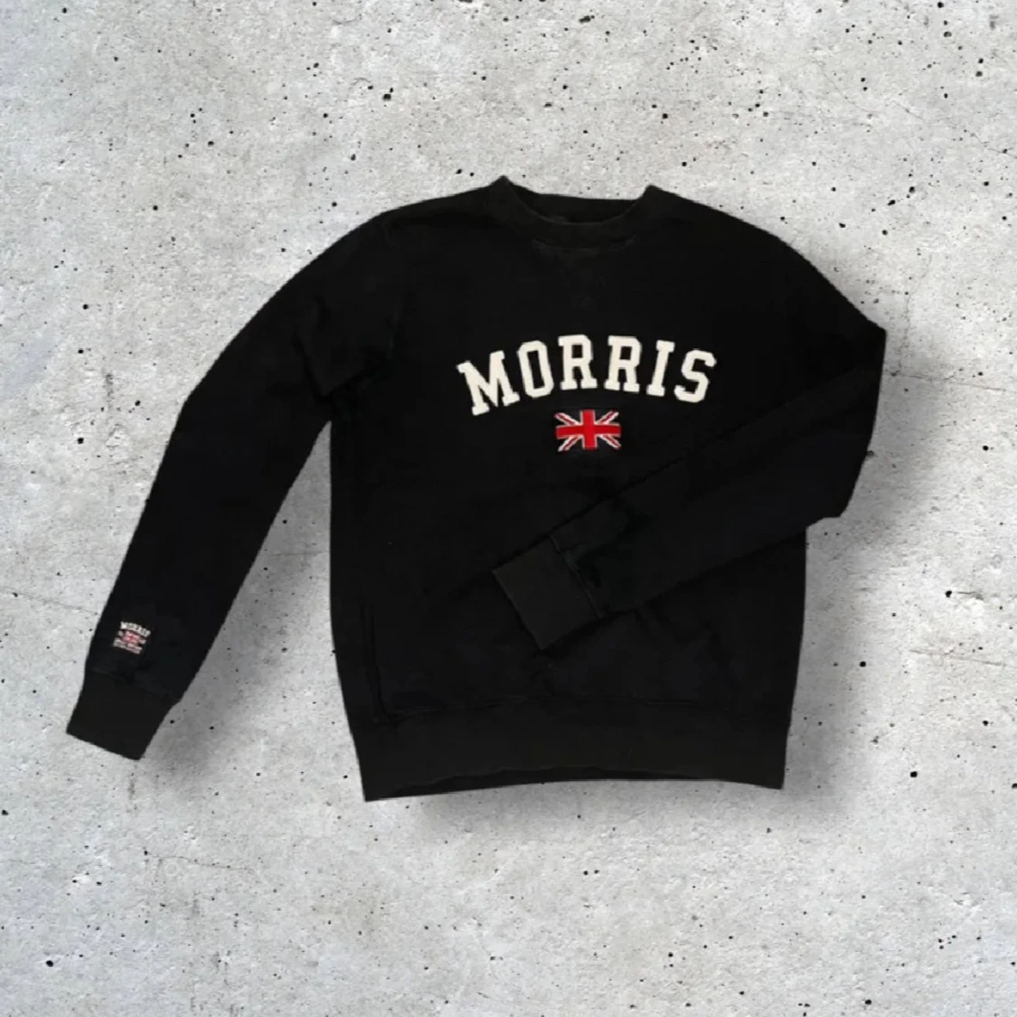 Mörkblå/svart sweatshirt från Morris