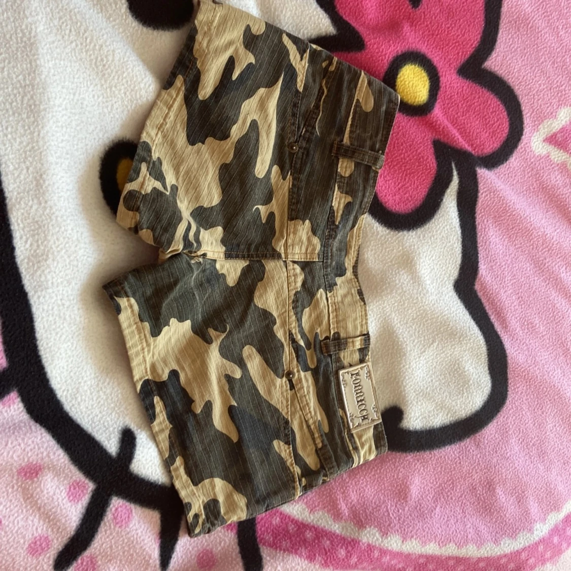 camo shorts - 1