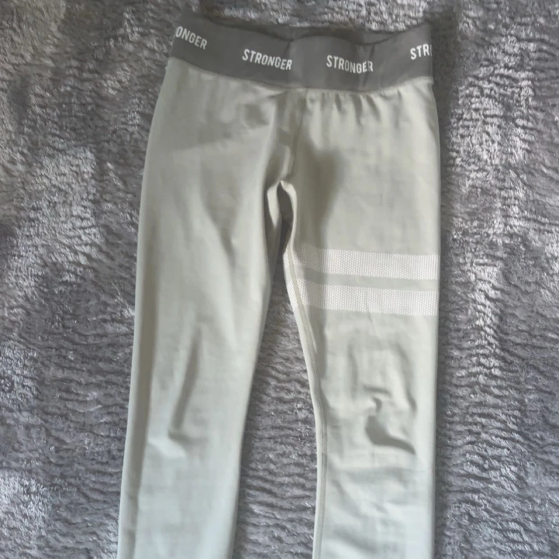 Stronger träningsbyxor