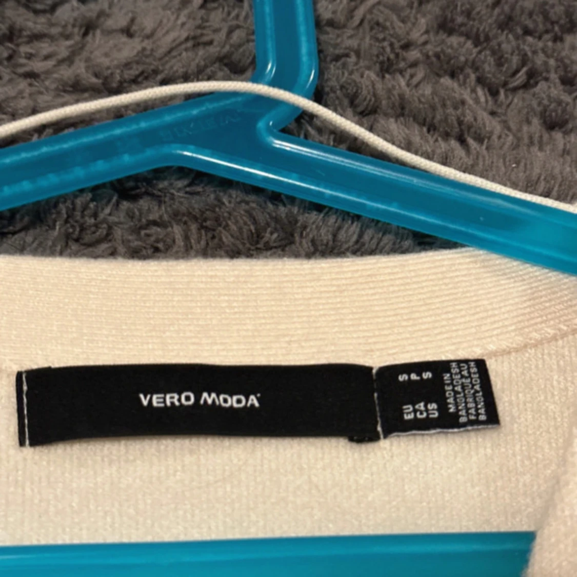 Beige kofta från Vero Moda - 1