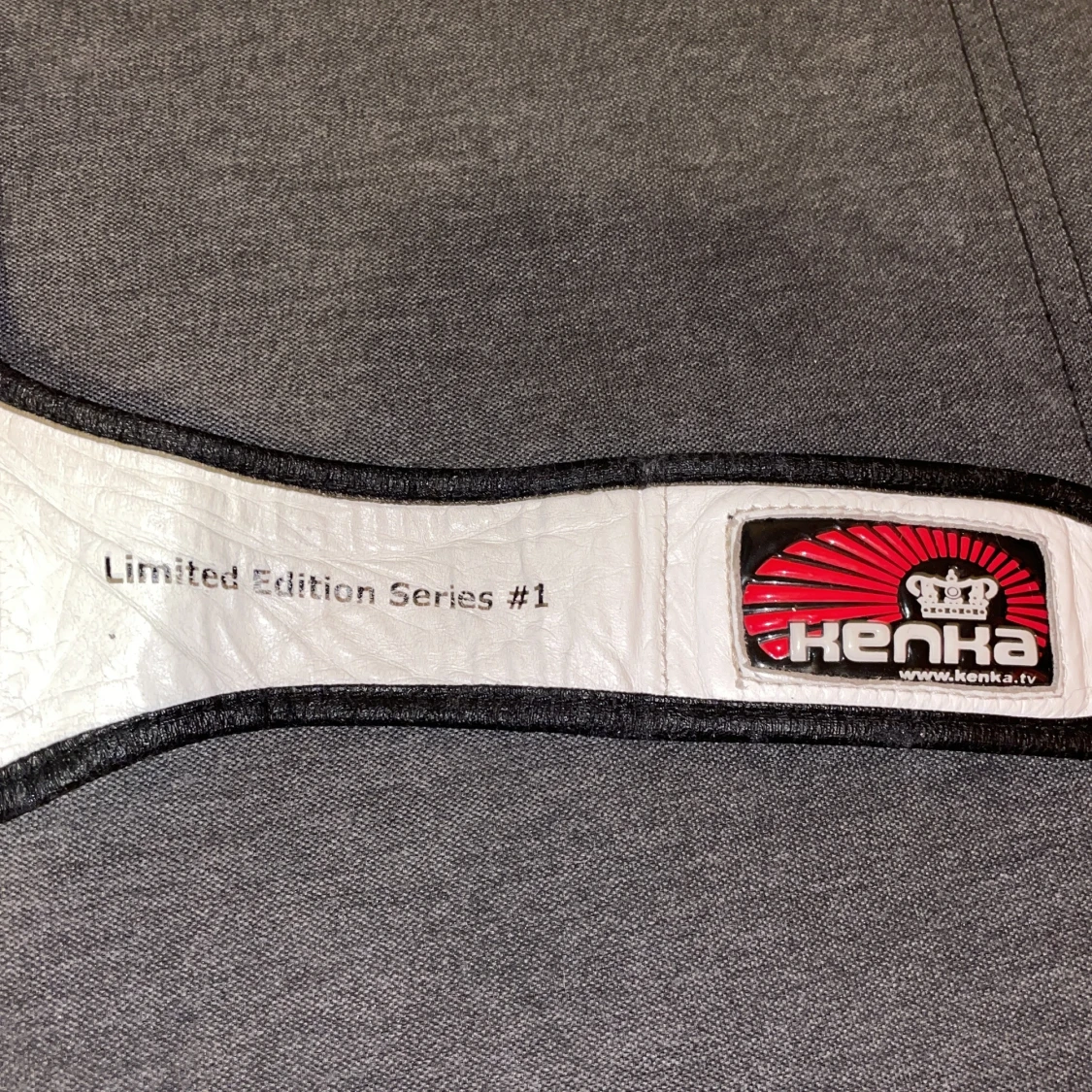 Kenka Limited Edition MMA-handskar - 1