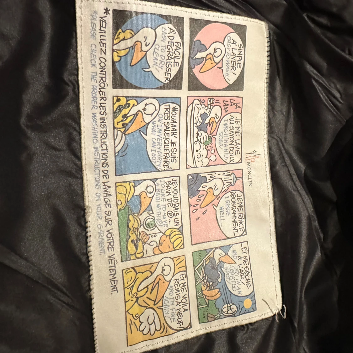 Svart Moncler pufferjacka med huva - 2