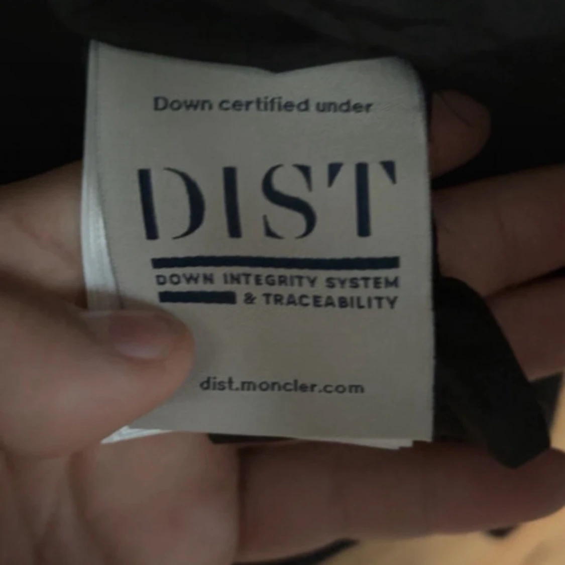 Svart pufferjacka från Moncler - 4
