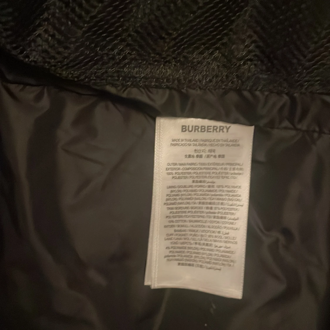 Svart pufferjacka från Burberry - 4