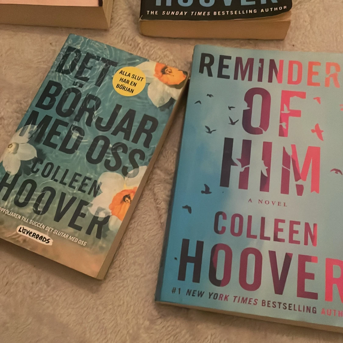 Colleen Hoover böcker  - 1