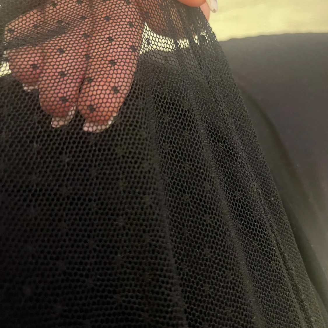 Svart meshblus med prickigt mönster KappAhl - 3