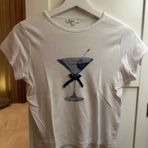 T-shirt med tryck - Söt tröja från subdued 💙 Storlek S🎀