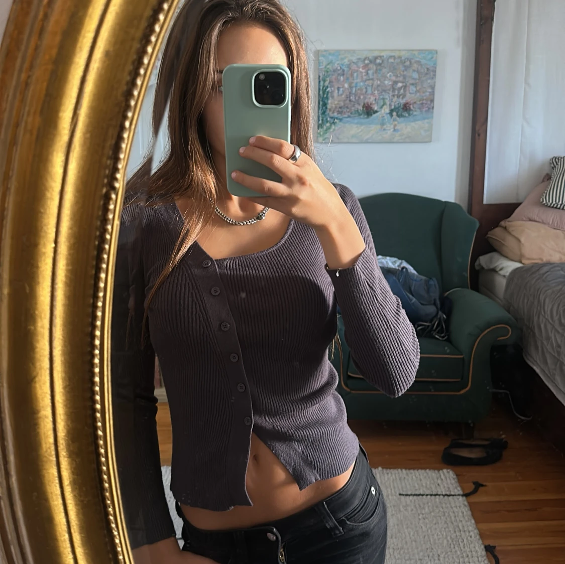 Mörkgrå ribbad topp med knappar - 1