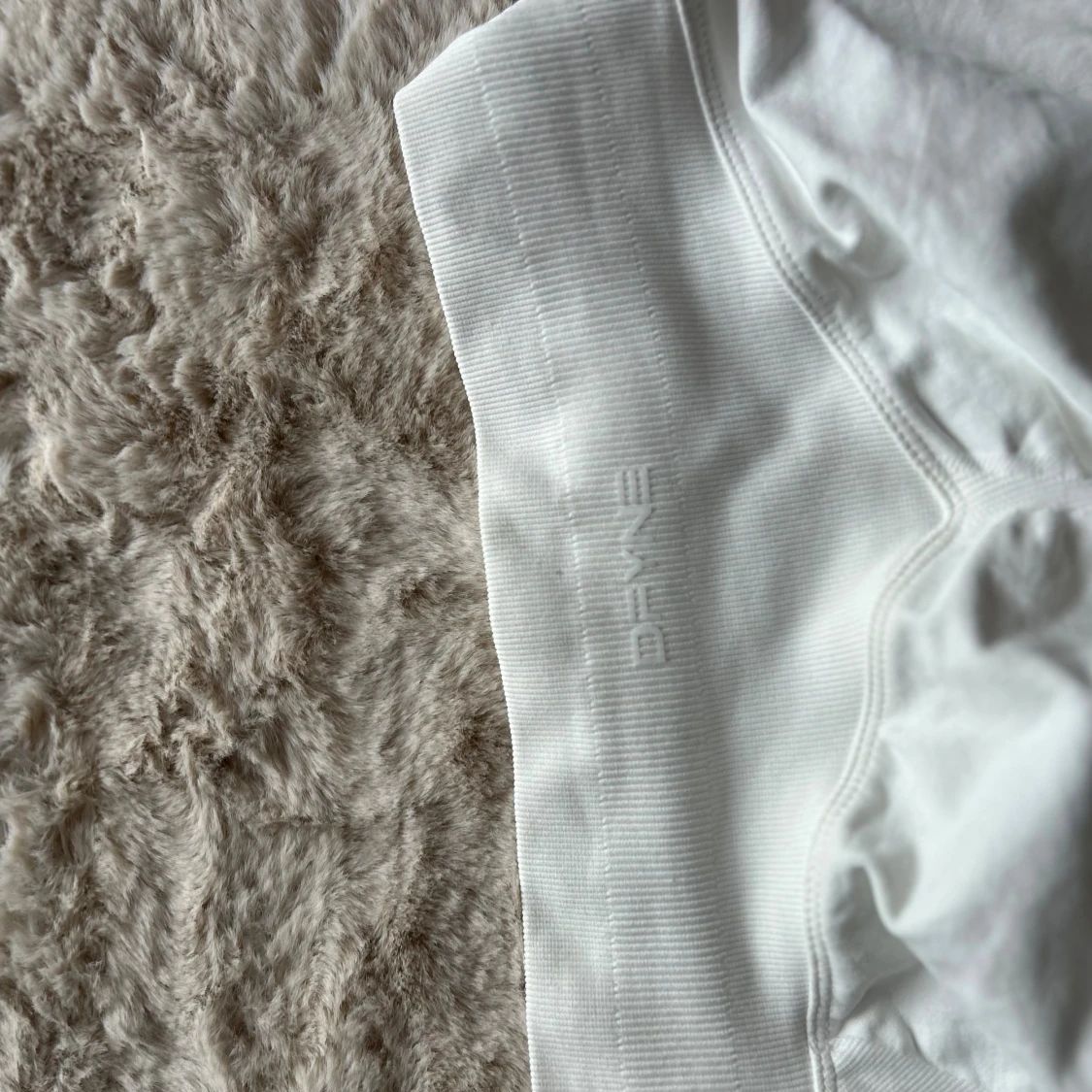 Vita seamless leggings från DFYNE - 3