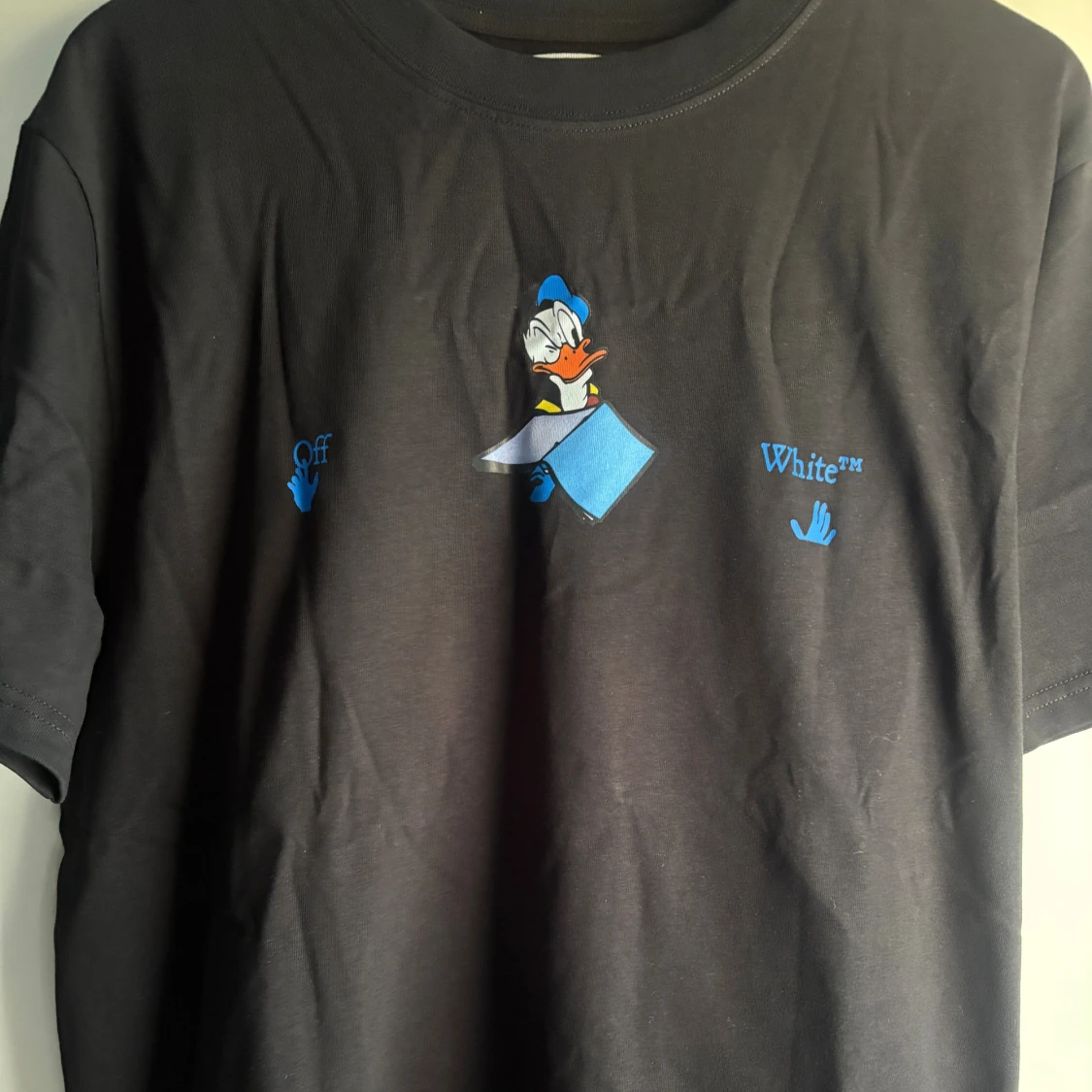 Of whit T-shirt  - 3