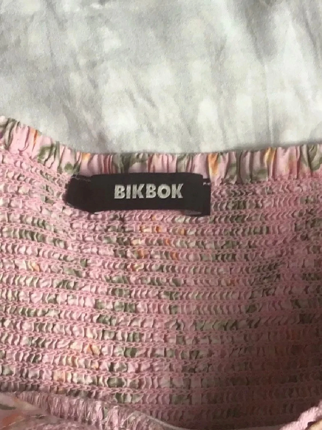 Rosa blommig linnetopp från Bikbok - 3