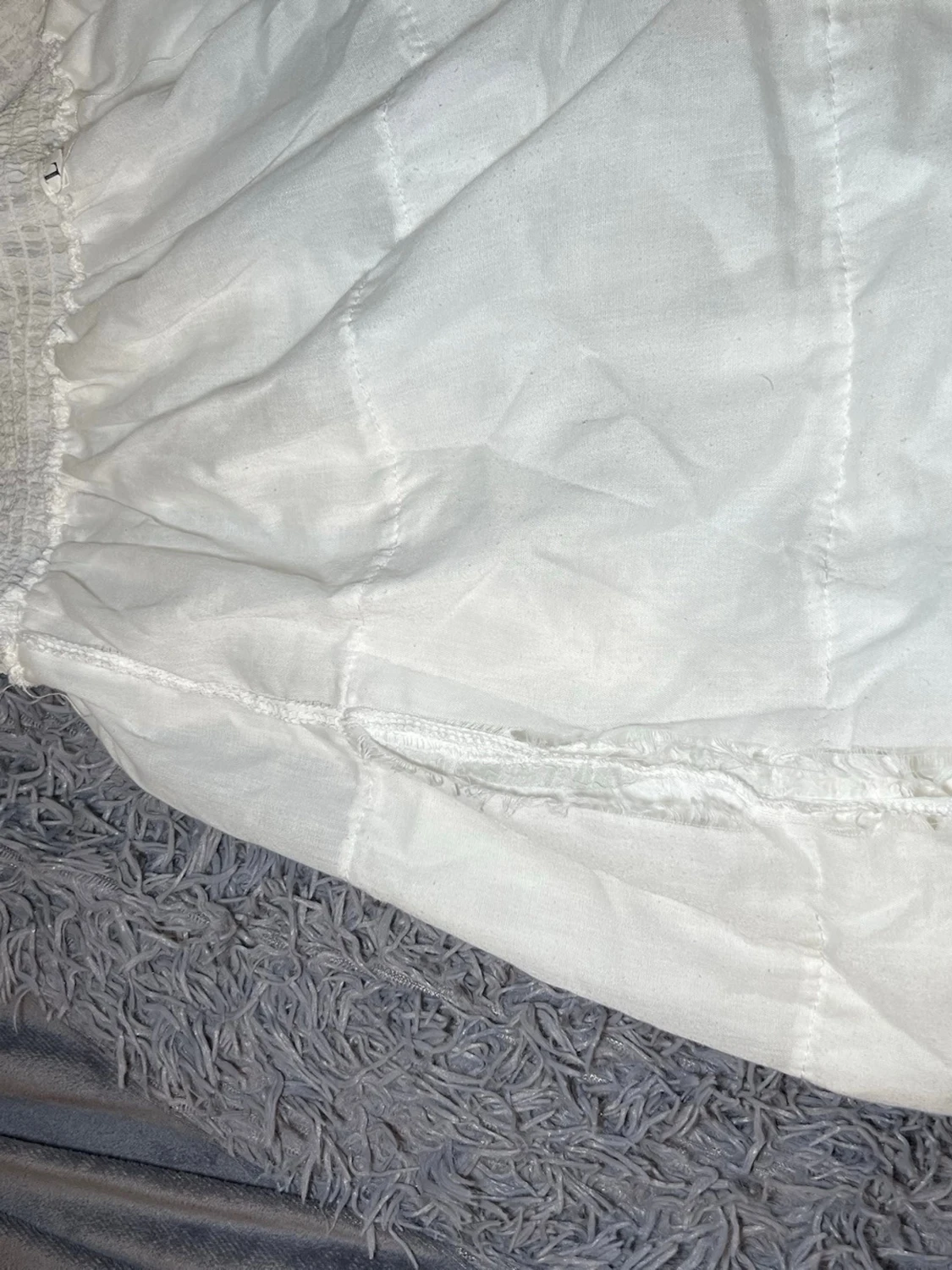 Vit volangkjol i linne, storlek L - 4