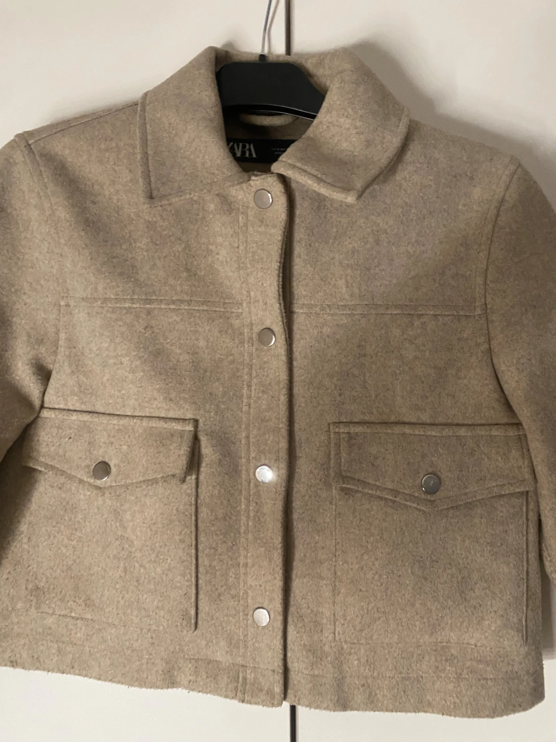 Beige kappa från Zara - 1