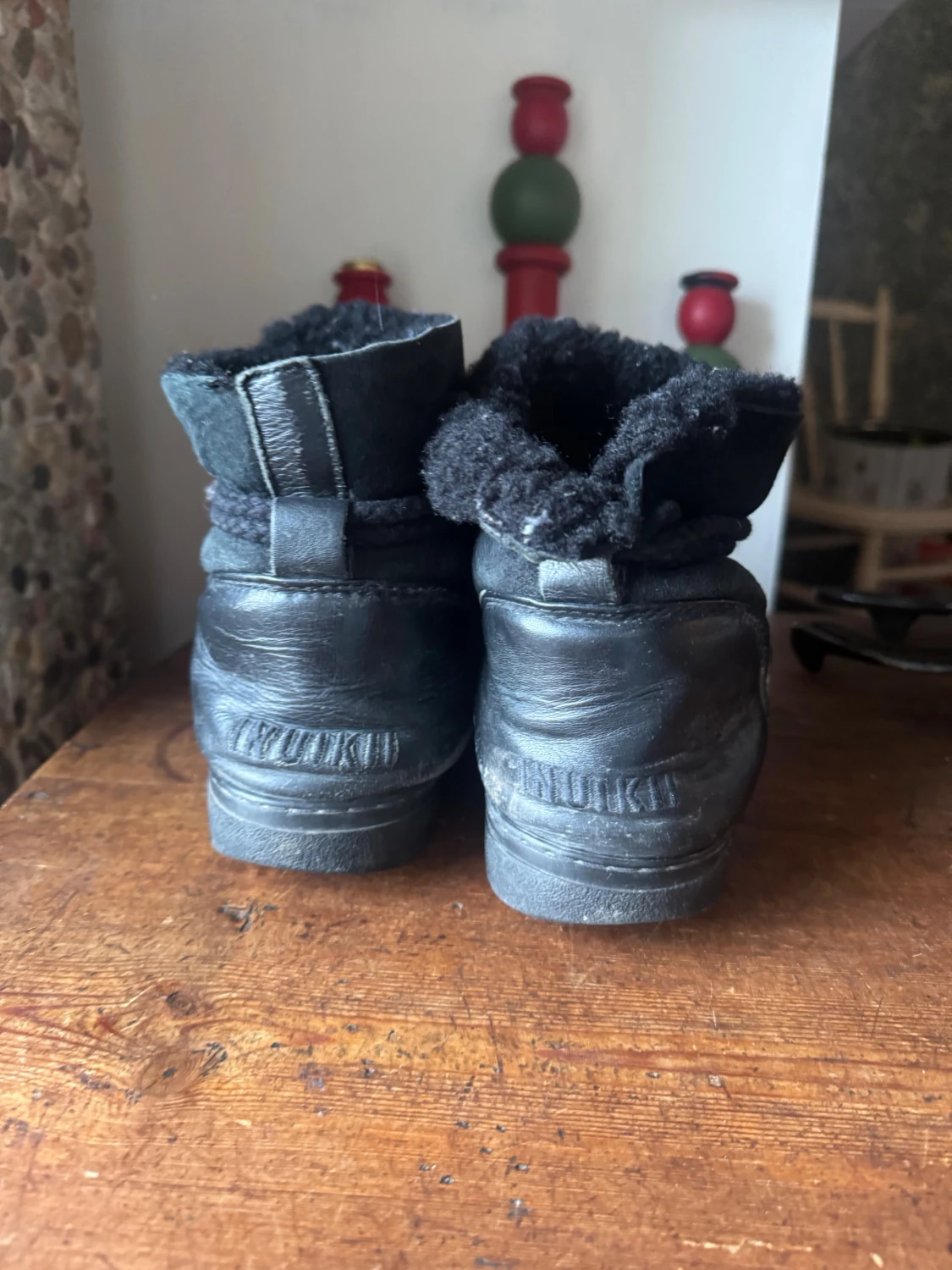 Svarta Inuikii boots med snörning - 1