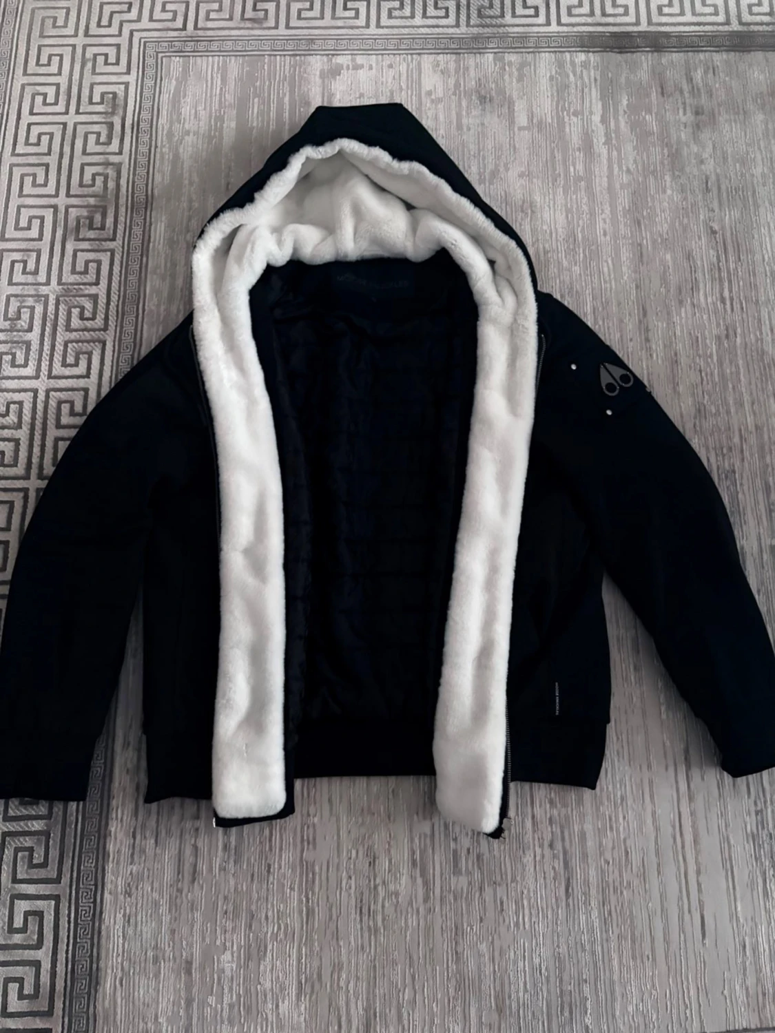 Svart teddyjacka Moose Knuckles - 4