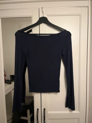 Boatneck topp - Topp från gina i storlek xxs