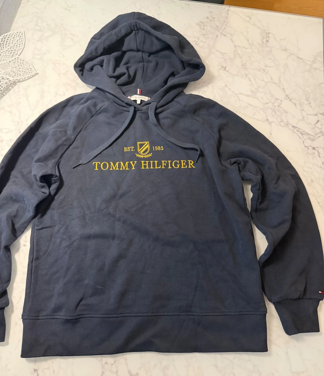 Mörkblå Tommy Hilfiger Hoodie - 1