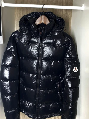  Moncler Maya - Moncler Maya Ny skick Storlek L 