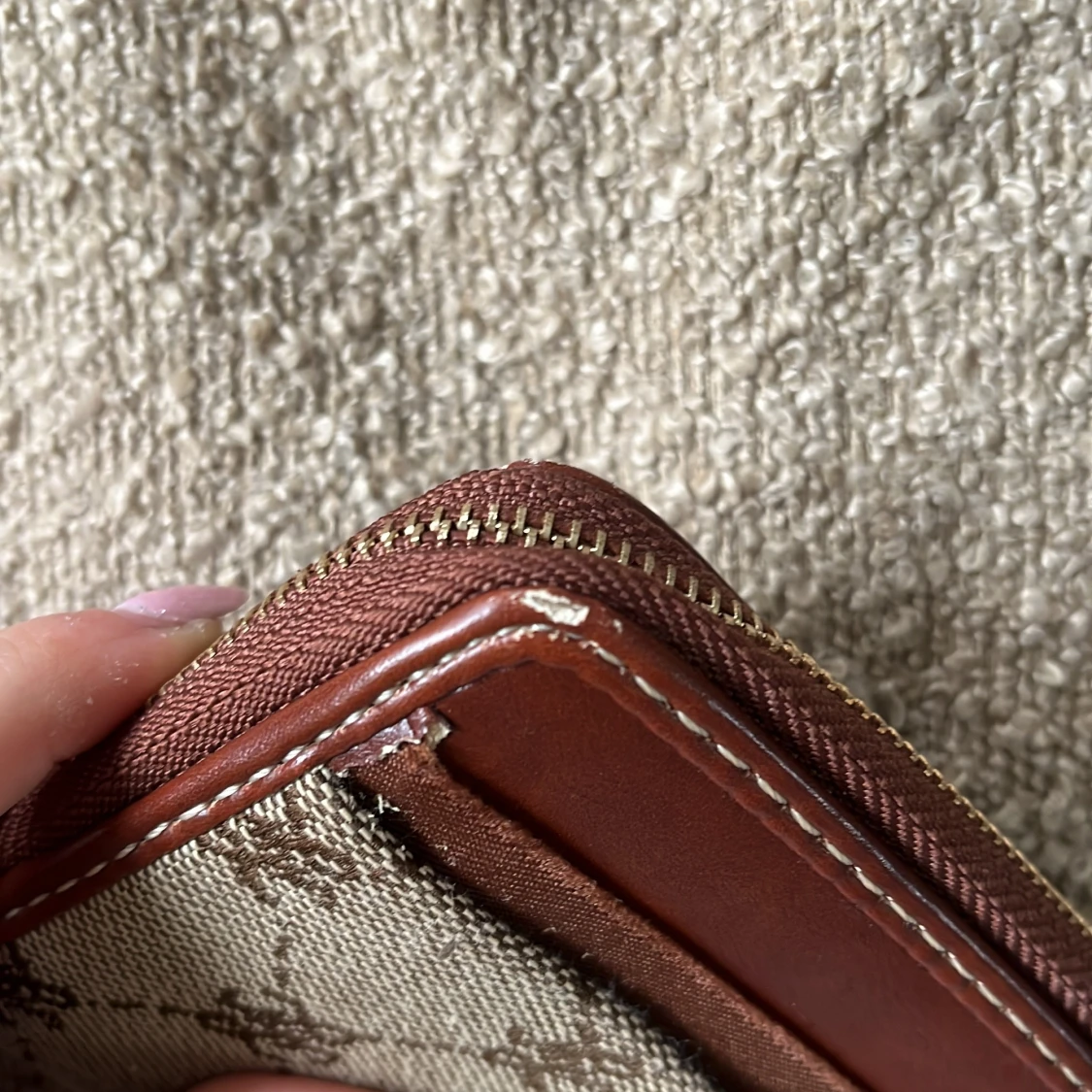 Brun och beige plånbok från MNG - 2