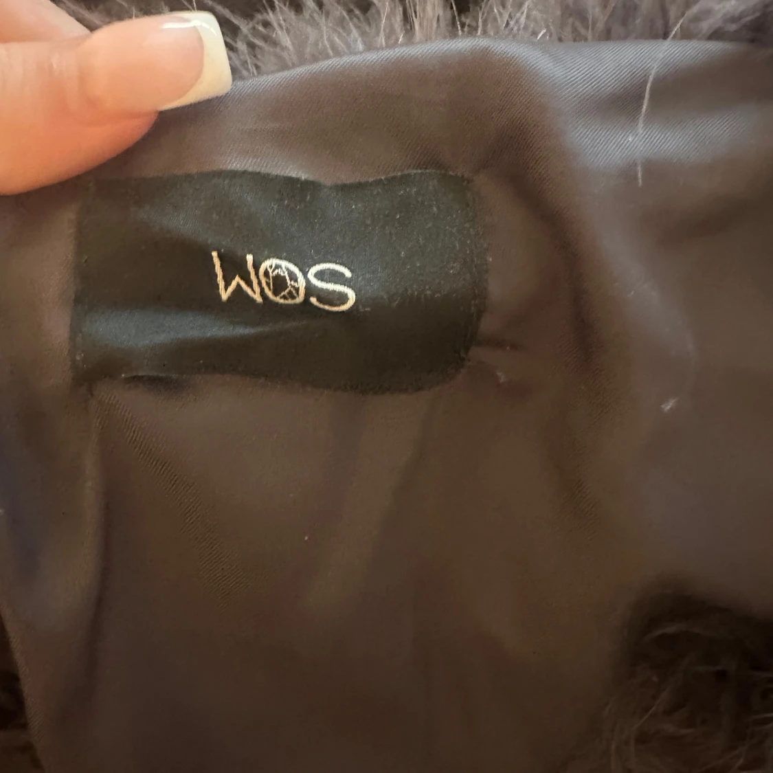 Grå pälsjacka från WOS - 1