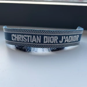 Dior  armband - Helt ny och oanvänd