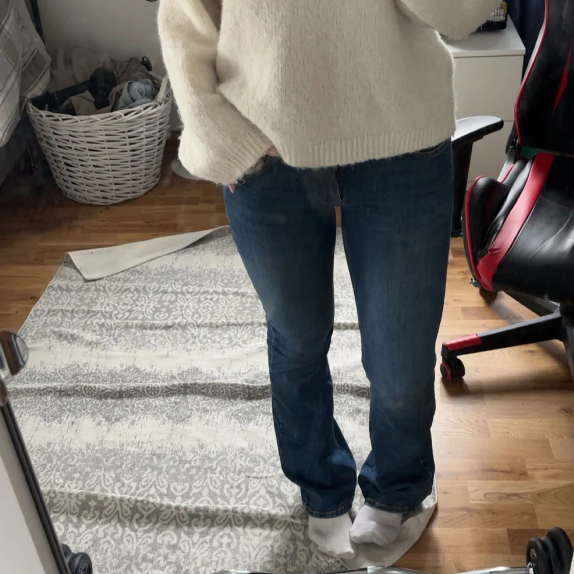 Blå bootcut jeans med låg midja - 1