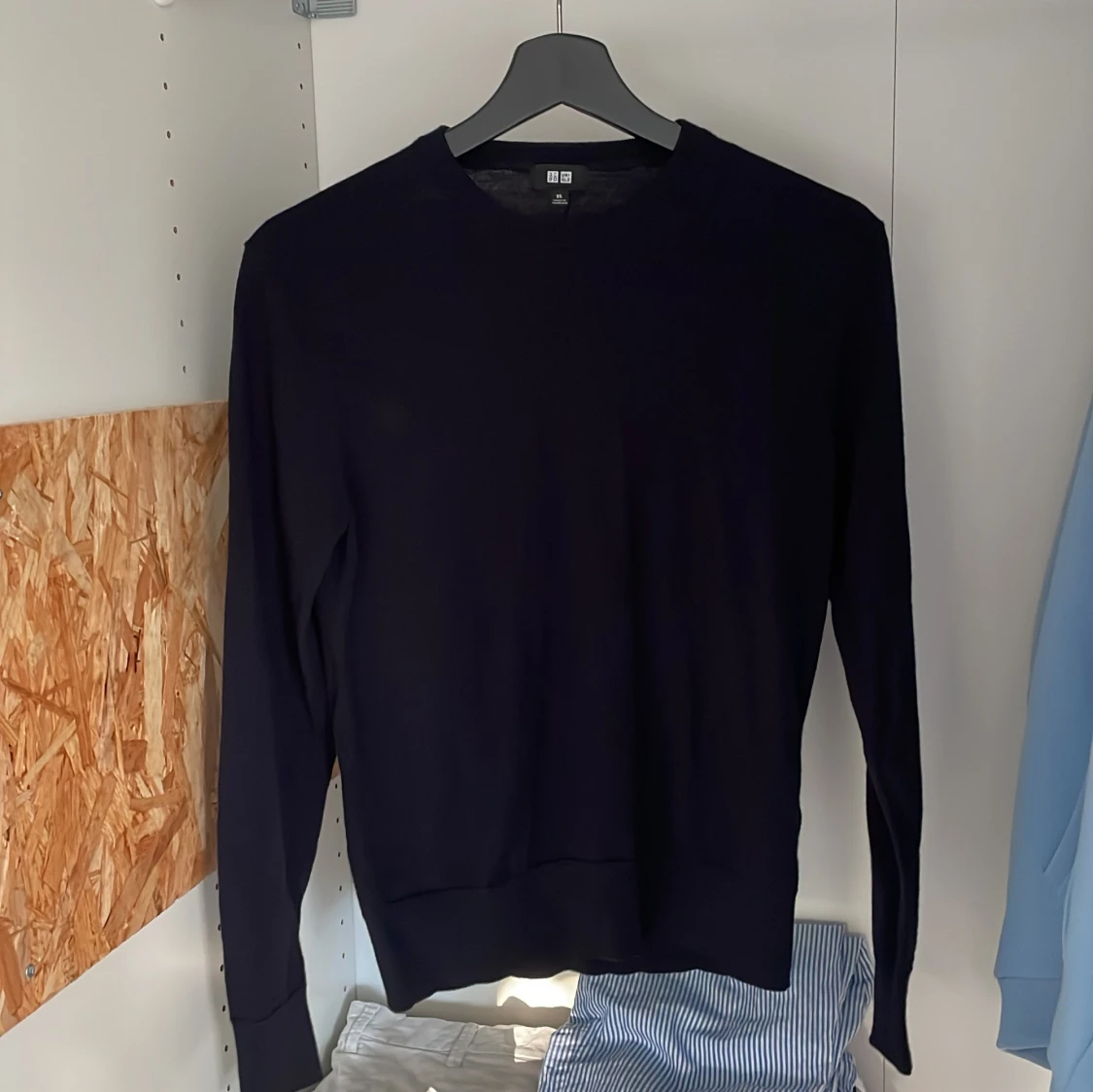 Svart stickad tröja från Uniqlo XS - 1