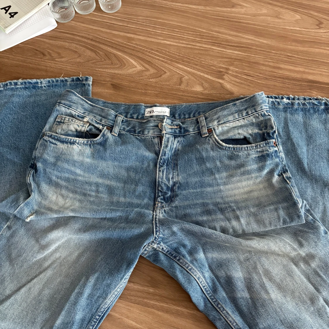 Blå wide jeans från Zara - 1