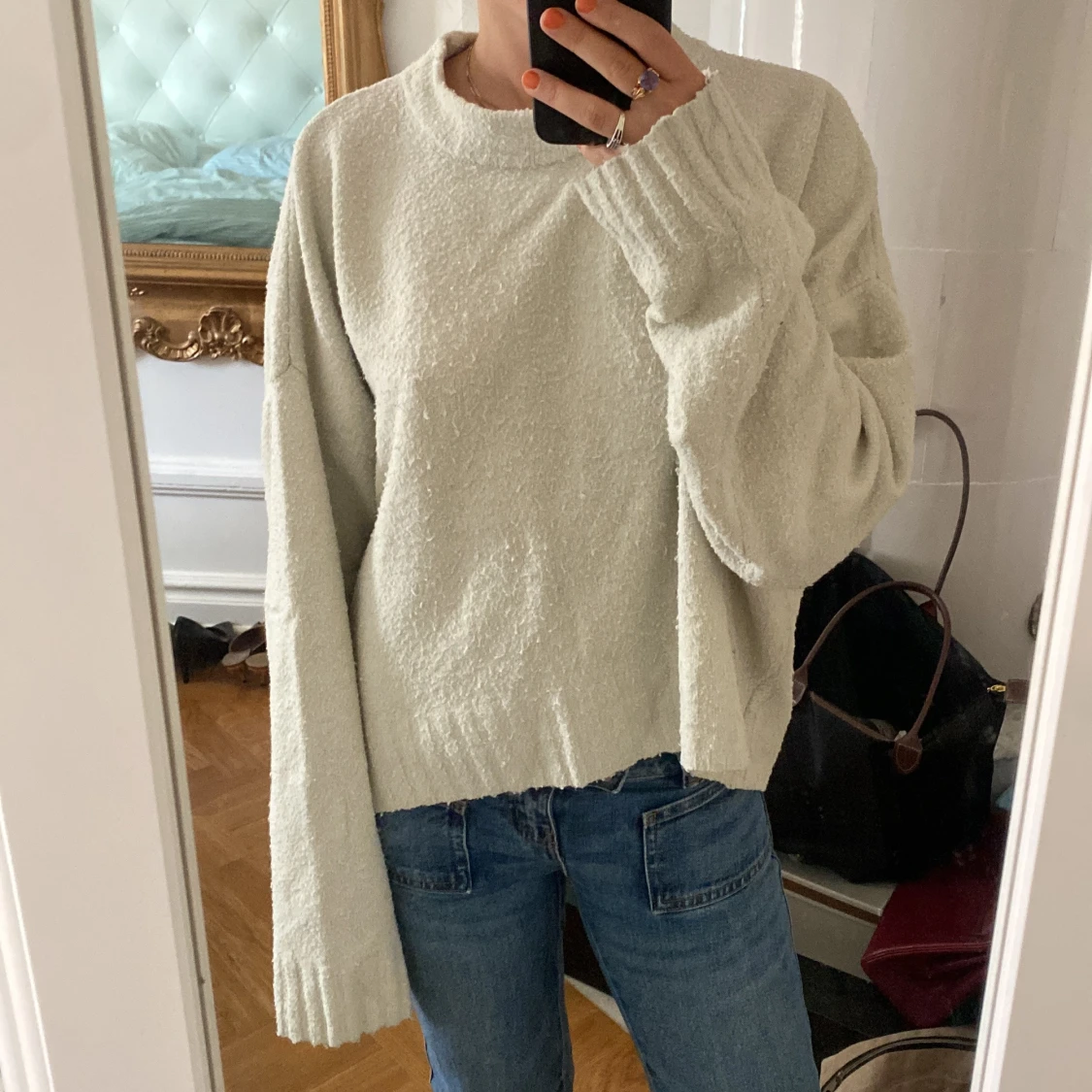 Ljusbeige stickad tröja från H&M