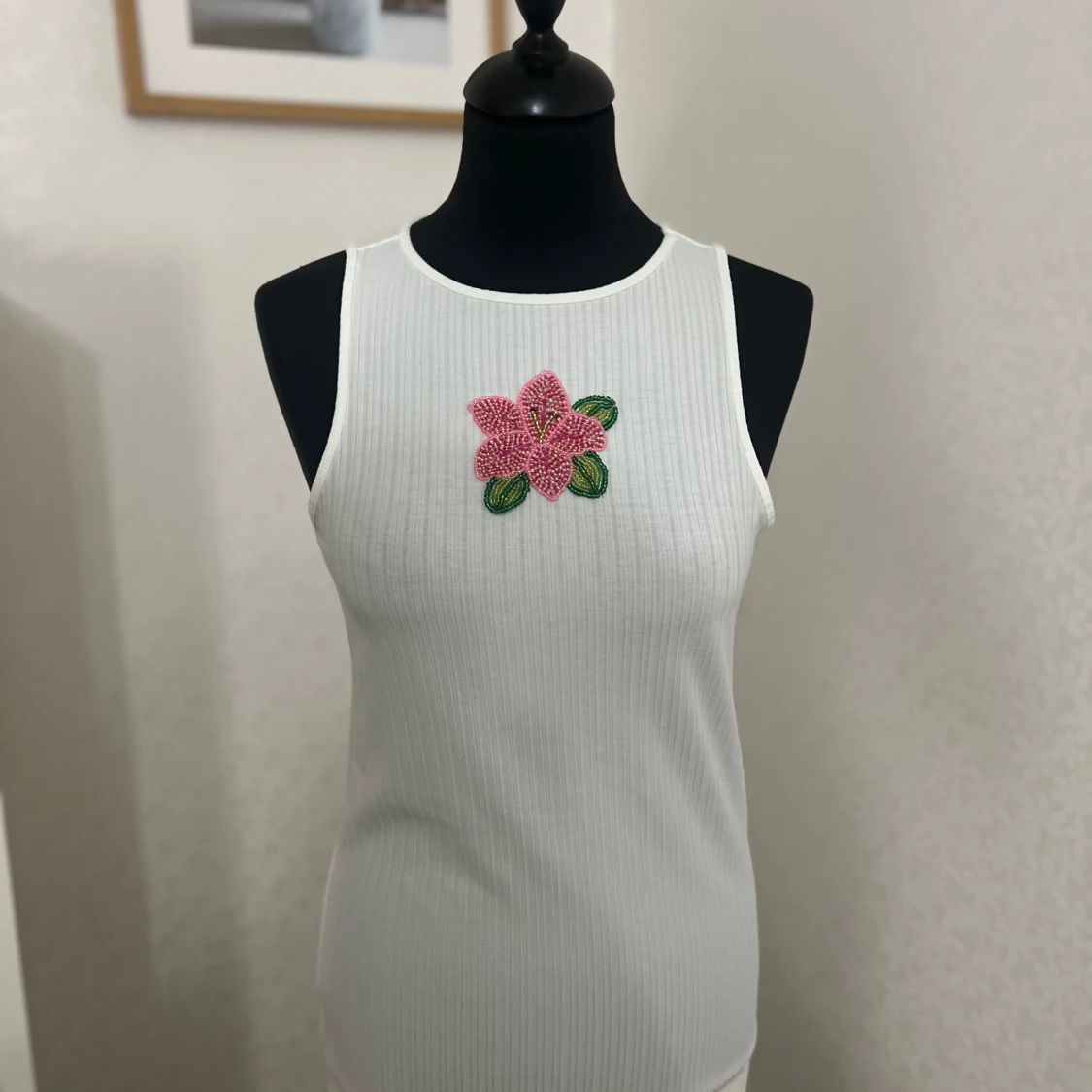 Pärlbroderad klänning  - 1