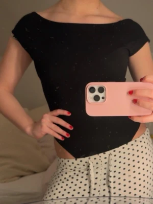 Body från nelly - Super fin body från Nelly, helt oanvänd ❣️❣️❣️