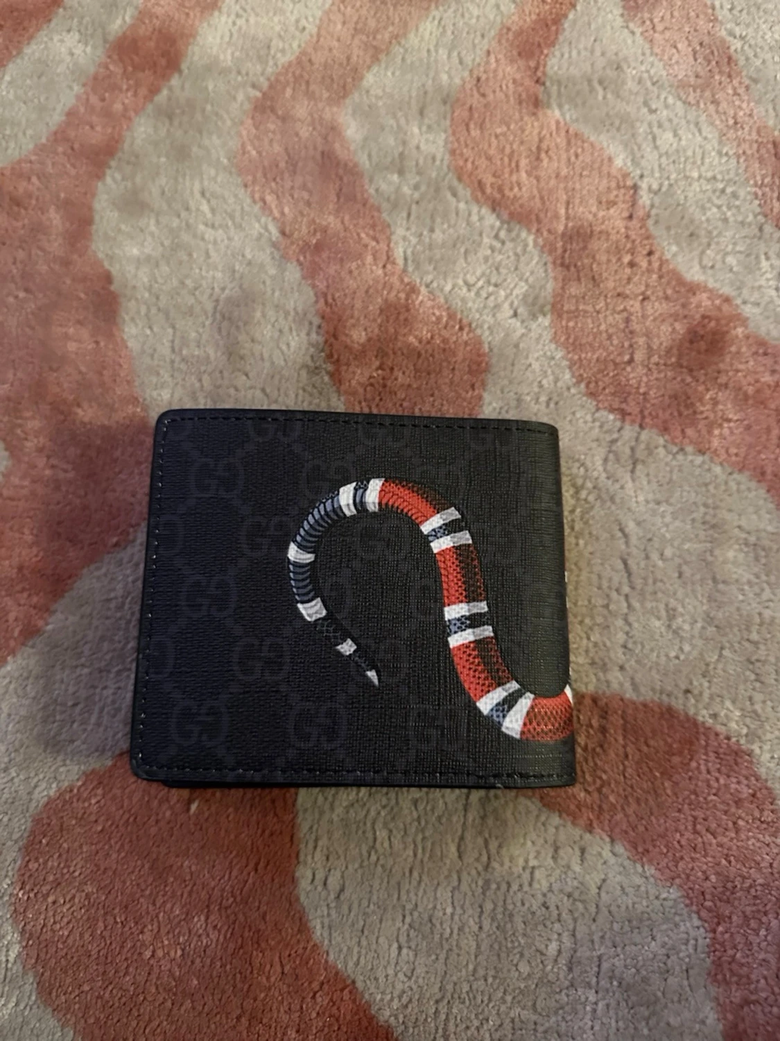 Svart plånbok med orm - 2