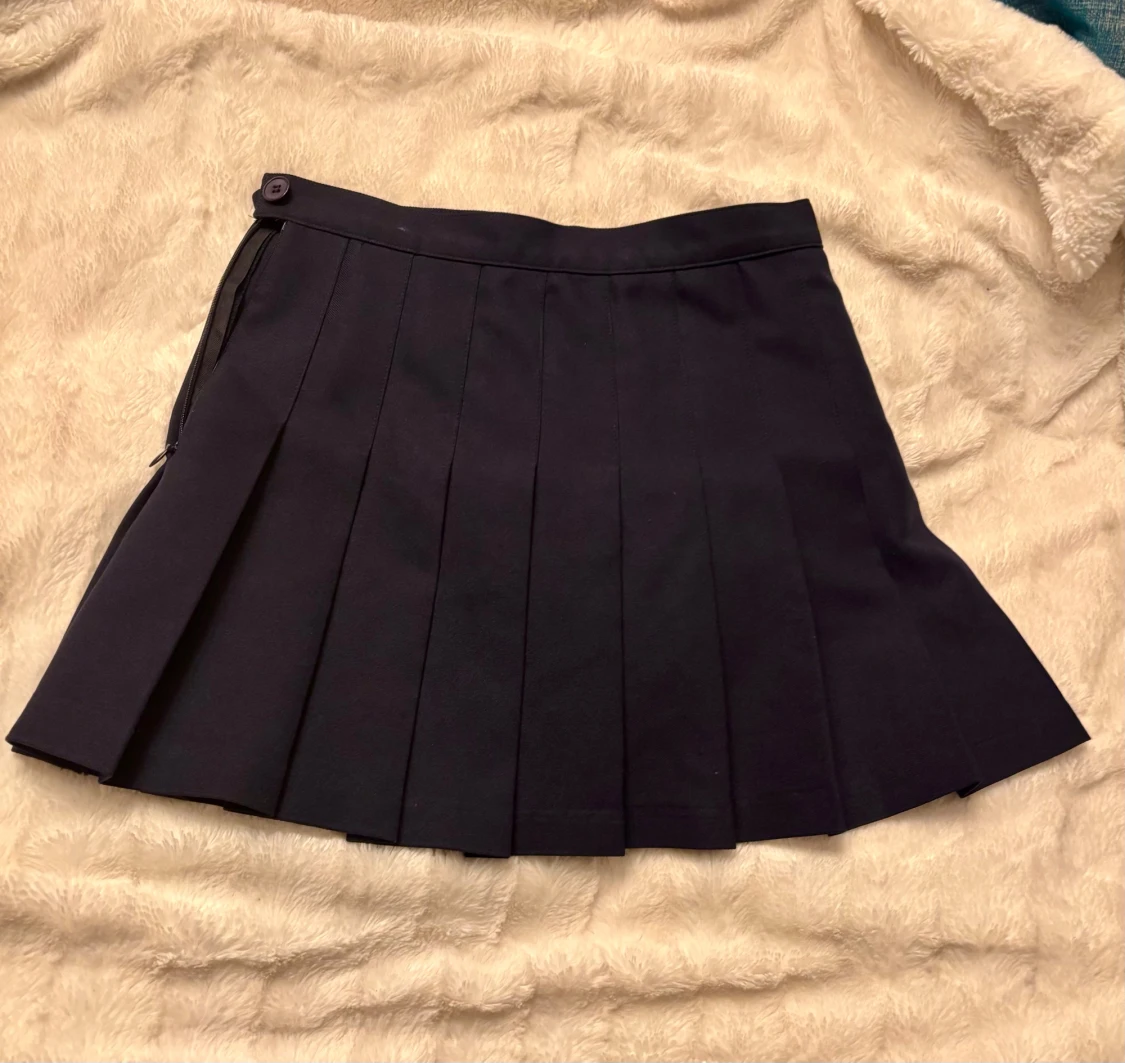 Mörkblå plisserad kjol från American Apparel - 1