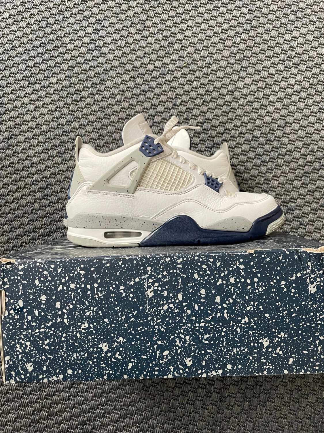 Nike Air Jordan 4 midnight navy
