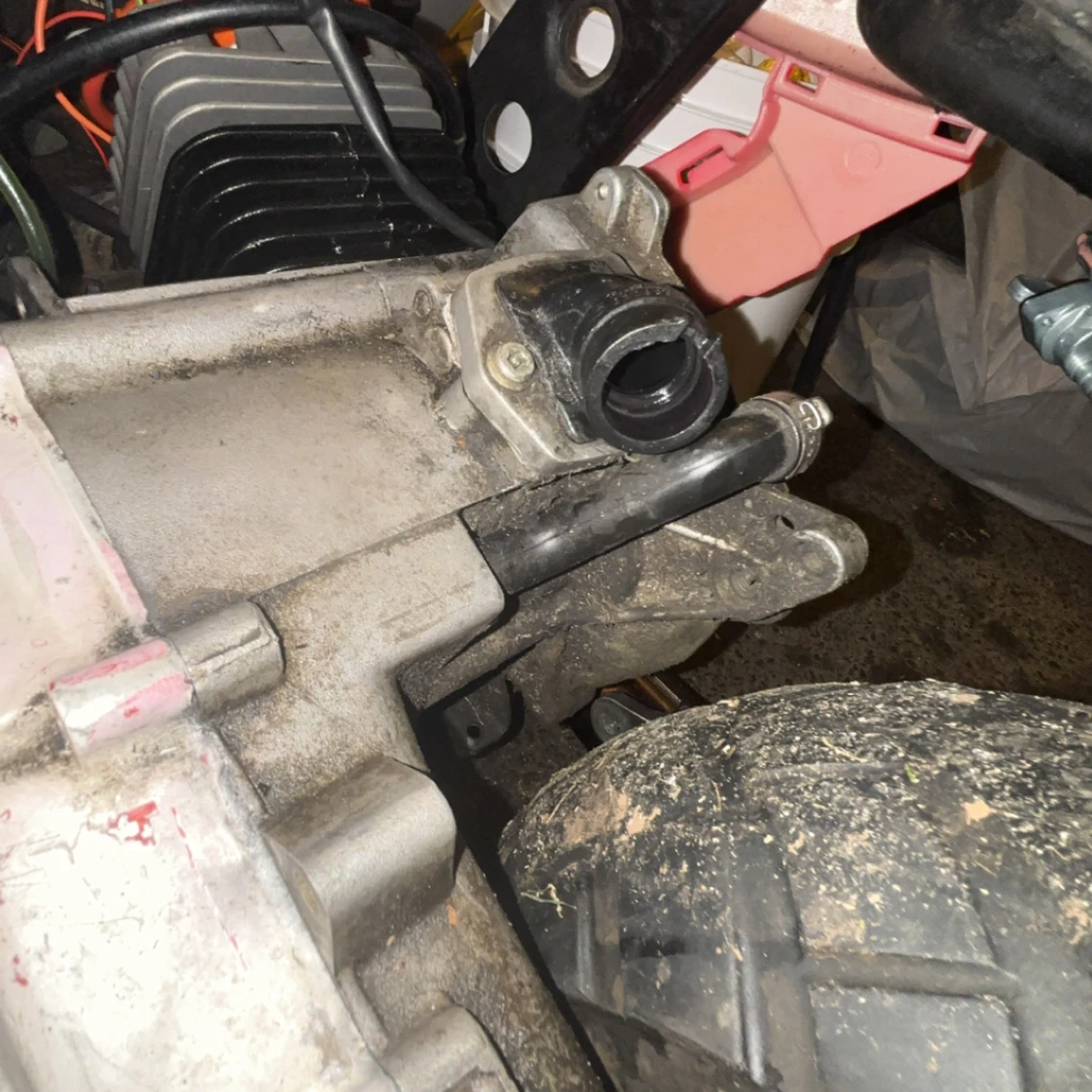 Motor piaggio hiper   - 1